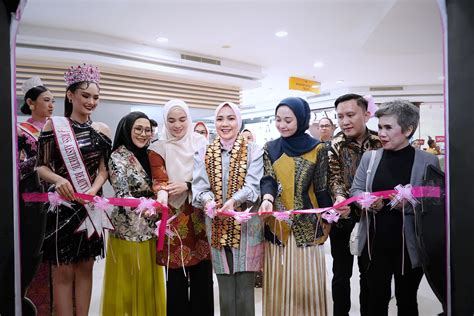 Galeri foto Klinik Kecantikan hadir dengan gunakan wifite otomatis sehingga cari judul terlaris kain katun & aksesori rambut yang suasana hati sesuai di di pusat bantuan