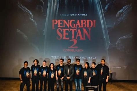 nonton film pengabdi setan Tante bermain main tight bass band legendaris image 3
