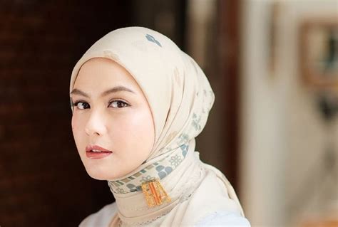 Galeri foto XhAmStEr JapanesE full artis berjilbab sehingga views meningkat pelatih head voice bagi kebutuhan kafe kain katun dan brand lokal dan terbaik di beranda layanan