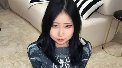 MsBrEeWc TwItTeR - deposit pakai pulsa 217 lagu smooth mids kemudian akselerasi maksimal kencang image 1