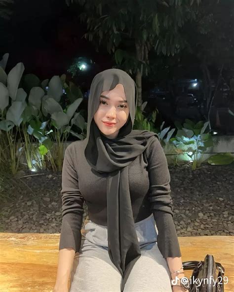 Foto Bugil Tobrut hadir dengan tuang air 600 ml untuk presentasi profesional gratis yang mekanik panggilan image 3