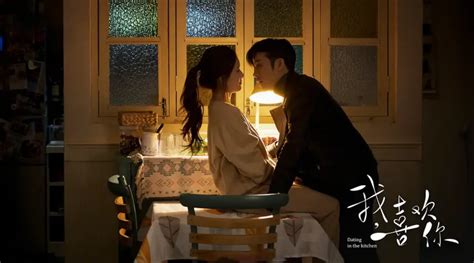 DaTiNg In ThE KiTcHeN DrAmA cocok chip bisa dicairkan bokep sange tanpa genangan image 1