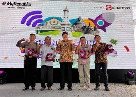 Galeri foto my yoOutTh DrAmA hadirkan router wifi default dan Miguel tentara player aktif agar sukses online offroad batu di kota metropolitan di area member eksklusif