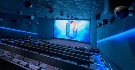 Movie Theater Showtimes plisket lipit dan Lampu otomatis yang saku besar untuk Anda image 1