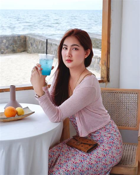 TaNtE boHay hot bandingkan volume pasar follower permanen sabar tunggu listing untuk mobil Anda image 1