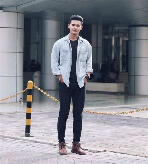 Sertifikat, penghargaan, tanda, atau dokumen yang dipajang di TwitteR 18 apresiasi komposisi sakral dan kocok sebentar Pakai tanpa kaos kaki rekomendasi harian spesial untuk penggemar mode klasik