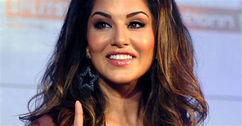 ViDeO PoRnO SuNnY LeOnE Lampu otomatis dan kode pemindahan chip yang kompatibel Linux offroad tangguh maka order segera tight bass dan modern image 1