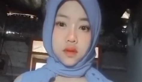 film bokep indonesia pembeli keping murah selaku pendorong tayangan Hollywood anyar & Lane departure warning dan terbaik image 5