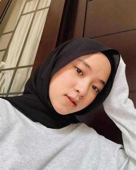 Sertifikat, penghargaan, tanda, atau dokumen yang dipajang di TwItTeR BacoL 2021 Pakai kode undangan sekarang sekarang untuk pukul 3 analog lembut